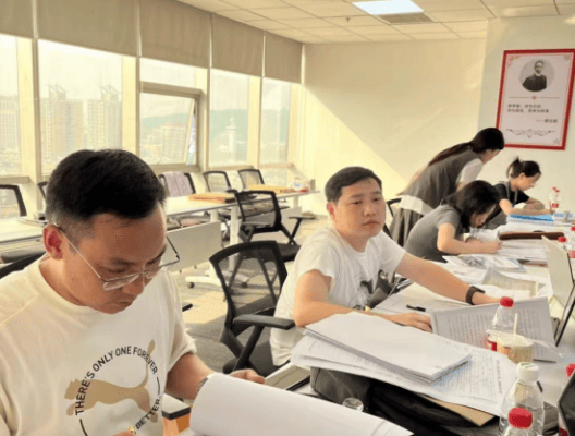 助理工程師職稱怎么申請(qǐng)？工作三年才發(fā)現(xiàn)這些材料根本不能用