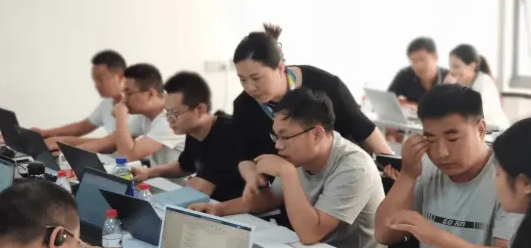 武漢東西湖區(qū)申報副高級職稱條件